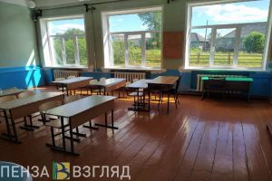 В сельской школе Каменского района установят 23 окна