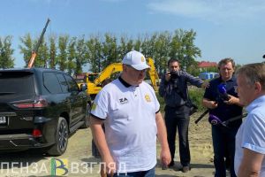 Губернатор Мельниченко осмотрел строящуюся школу в пензенском микрорайоне Заря