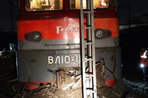 В Пензенской области локомотив наехал на тупиковую призму