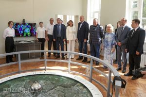 Замминистра культуры РФ Надежда Преподобная оценила пензенский планетарий после реконструкции