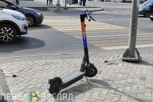 Пензенских самокатчиков могут обязать получать права новой категории
