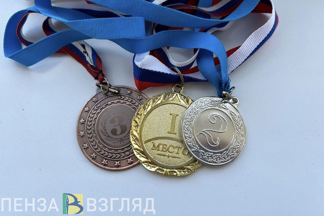 Спортсмены из Пензы завоевали медали на соревнованиях по всестилевому каратэ