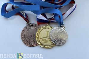 Спортсмены из Пензы завоевали медали на соревнованиях по всестилевому каратэ