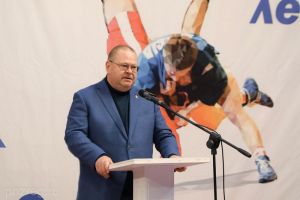 Олег Мельниченко открыл соревнования в честь Всероссийского Дня самбо