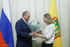 Вручение медалей, хоккейный турнир и воинский мемориал: новости Пензы и области за 25 ноября