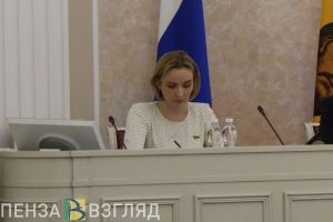 Мария Львова-Белова поддержала ограничения использования телефонов в школах
