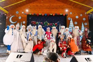 Дед Мороз и Снегурочка из Пензы побывали на фестивале в Арамиле