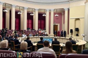 Губернатор Олег Мельниченко отметил важность работы пензенских энергетиков