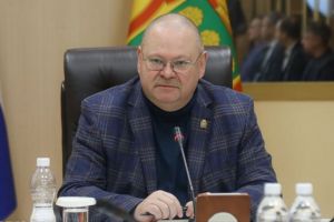 Социолог Юрасов прокомментировал позиции губернатора Мельниченко в рейтинге