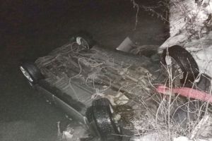 Опубликованы фото с перевернувшимся автомобилем в Грабово