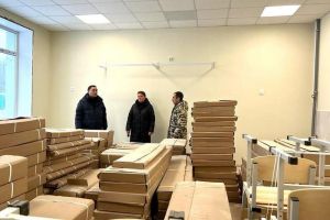 В новой школе села Большой Вьяс рабочие приступили к монтажу оборудования