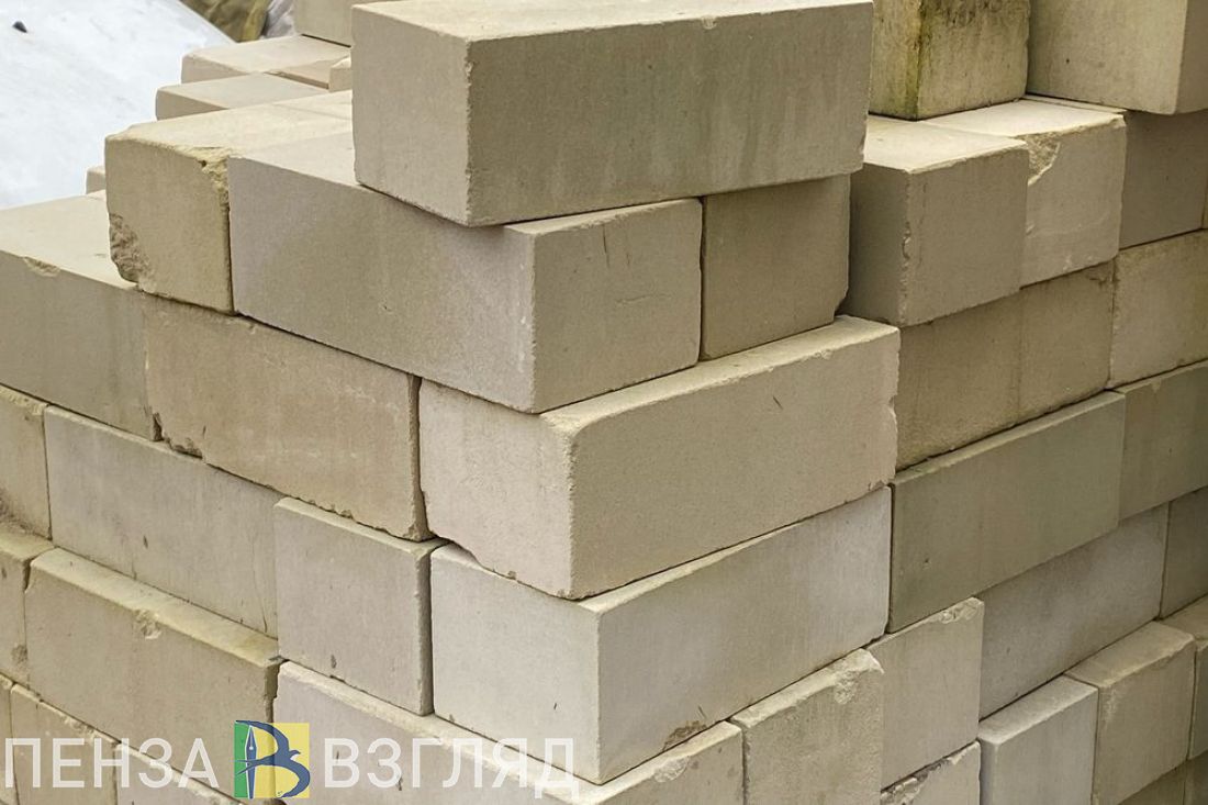 Златогорский заявил о подъеме строительной отрасли в Кузнецке