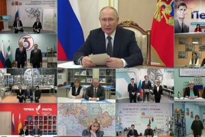Мельниченко принял участие в совещании по капремонту школ, которое провел Путин