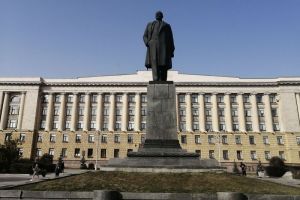 Специалисты подготовят проект реставрации памятника Ленину в центре Пензы