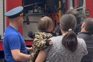 Спасение детей из пожара, выпуск журнала «Адреса Пензы» и помощь Оренбургской области: новости Пензы за 9 апреля
