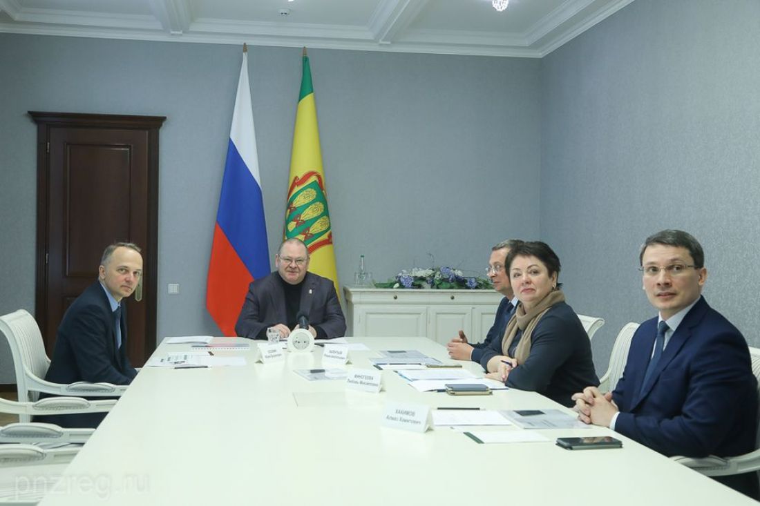 Мельниченко встретился с новым директором Пензенского филиала Россельхозбанка