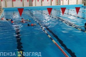 В Пензе из 32 школьных бассейнов работает девять