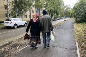 Присваивается один раз: названы документы и награды для получения «Ветерана труда»