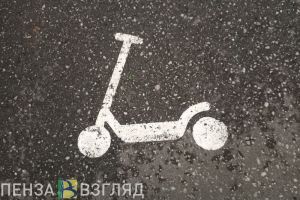 На Олимпийской аллее в Пензе самокатчик сбил 5-летнего ребенка