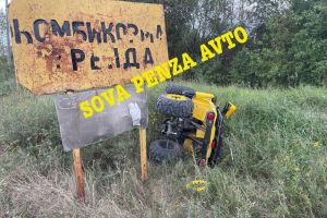 В Пензе 13-летняя девочка на квадроцикле столкнулась с машиной ДПС