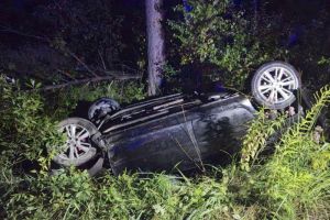 В опрокинувшемся автомобиле на трассе М-5 в Пензе погибла женщина