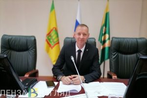Денис Соболев: «Нужно решать вопрос с кратностью вывоза мусора с площадок»