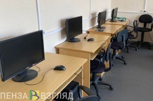 Мельниченко поздравил школьников области с победой в технологической олимпиаде