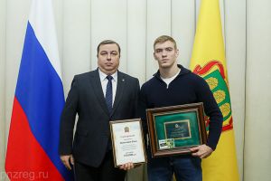 Вице-губернатор Сергей Федотов вручил награды пензенским спортсменам