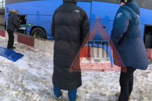 Автобус с юными хоккеистами из Пензы попал в ДТП