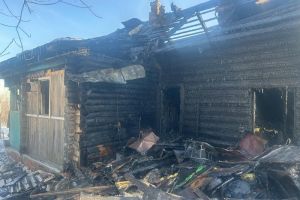 Следователи выясняют обстоятельства смерти мужчины при пожаре в Пензе