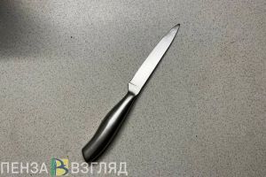 Пензенец с ножевым ранением пришел в магазин и попросил вызвать скорую