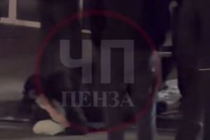 В центре Пензы две девушки устроили драку