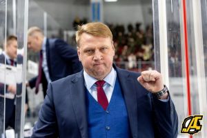 Пензенский «Дизель» одержал шестую победу подряд в ВХЛ
