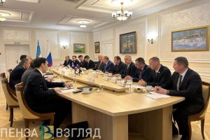 Мельниченко предложил Узбекистану сотрудничество в промышленности и птицеводстве