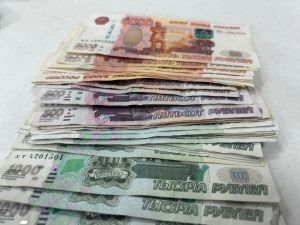 Документ о пособии до 23-х лет внесли в Госдуму