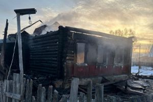 СК выясняет обстоятельства смерти женщины при пожаре в Городищенском районе
