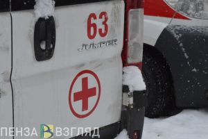 В Бековском районе машина сбила 19-летнего парня