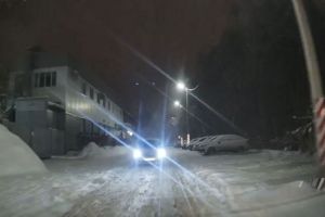 В Пензе момент нелепой аварии попал на видео