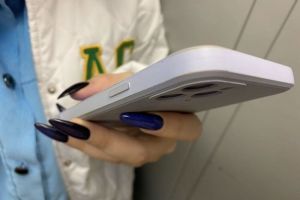 «Осторожно, мошенники!»: телефоны начнут предупреждать россиян об опасных звонках