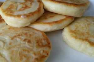 Один к одному: румяные и с нежным вкусом - таких оладьев вы еще не пробовали