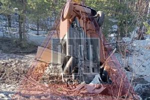 На дороге между Пензой и Заречным опрокинулась и встала вертикально иномарка