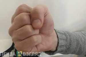 В Каменке брат угрожал убийством сестре
