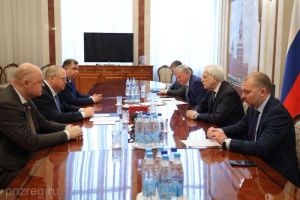 Олег Мельниченко встретился с послом России в Беларуси Борисом Грызловым