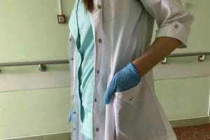 «Ком в горле»: неприятное ощущение, с которым сталкивался каждый — врачи назвали причину