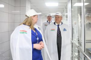 Мельниченко посетил производственные площадки предприятий в Могилеве