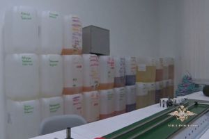 В Пензе обнаружили подпольное производство жидкостей для вейпов