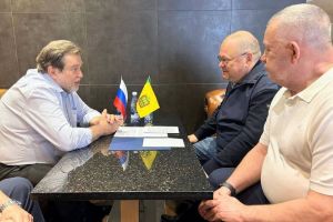 Мельниченко встретился с послом РФ в Республике Узбекистан