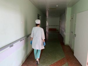 Из-за погодных изменений россияне стареют с большой скоростью: врач объяснила - особенно достается жителям мегаполиса