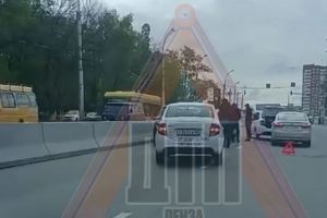 Опубликовано видео с места массовой аварии на проспекте Победы в Пензе