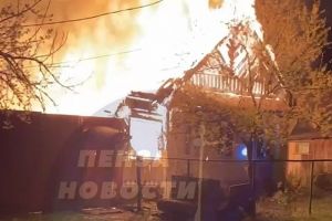 Опубликовано видео пожара в Никольске, где погибли два человека
